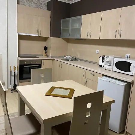 Appartamento Of The Mountain гранд манастира частни *