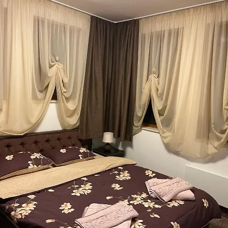 Apartament Of The Mountain гранд манастира частни Pamporowo