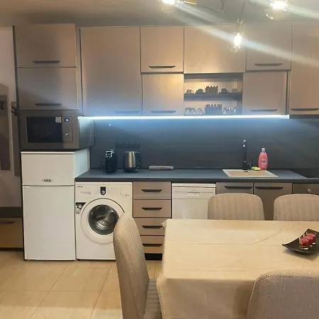 Apartament Of The Mountain гранд манастира частни *